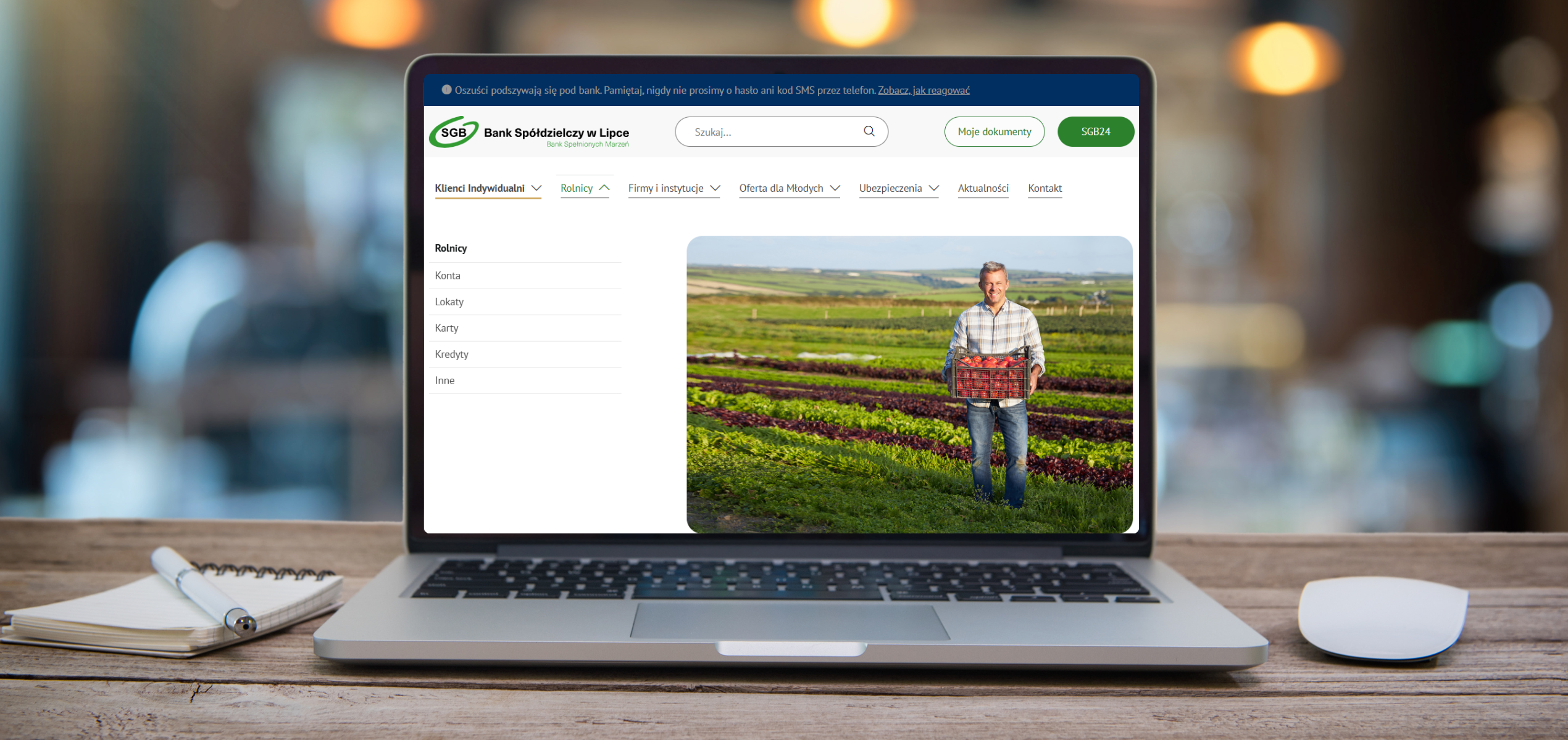 zdjecie  strony w okularach pl na laptopie